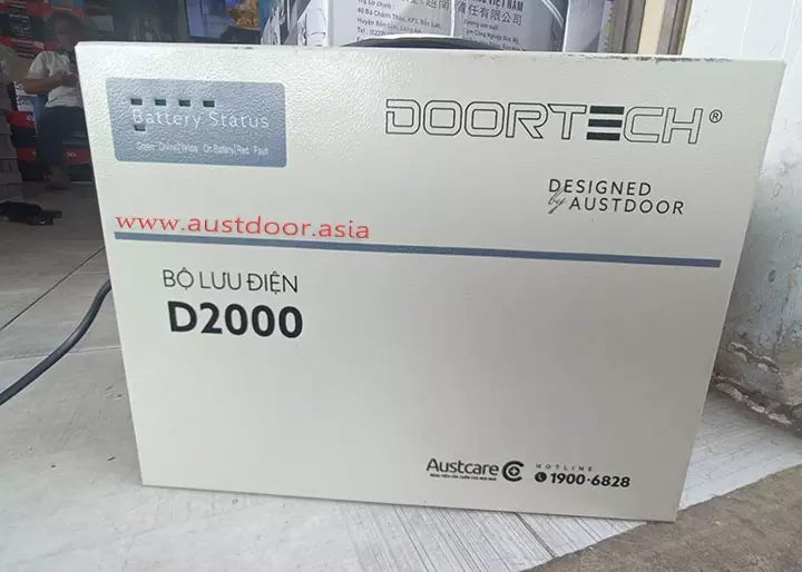Bình Lưu Điện D2000 Doortech | UPS Cửa Cuốn Doortech