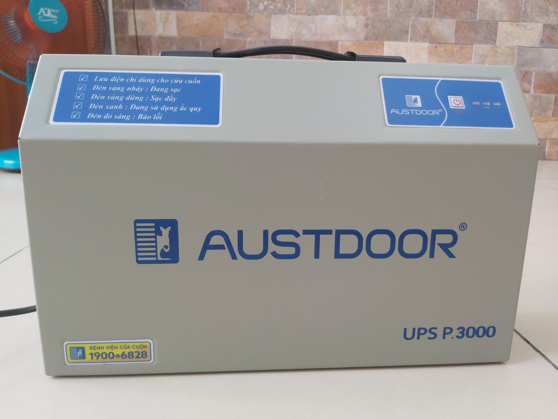 Bình lưu điện P3000 Austdoor